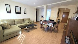 Etagenwohnung in Avinguda del Cid