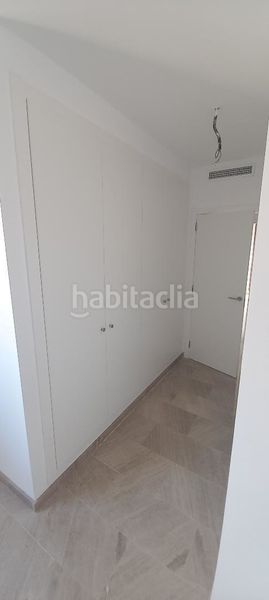 Foto 42101b25-835c-4605-b77c-1ebd55b24b19. Casa aparellada a Quart de Poblet
