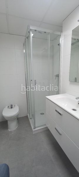 Foto a9a1dd43-476b-474d-b694-9f1f0bcf4dc0. Casa aparellada a Quart de Poblet
