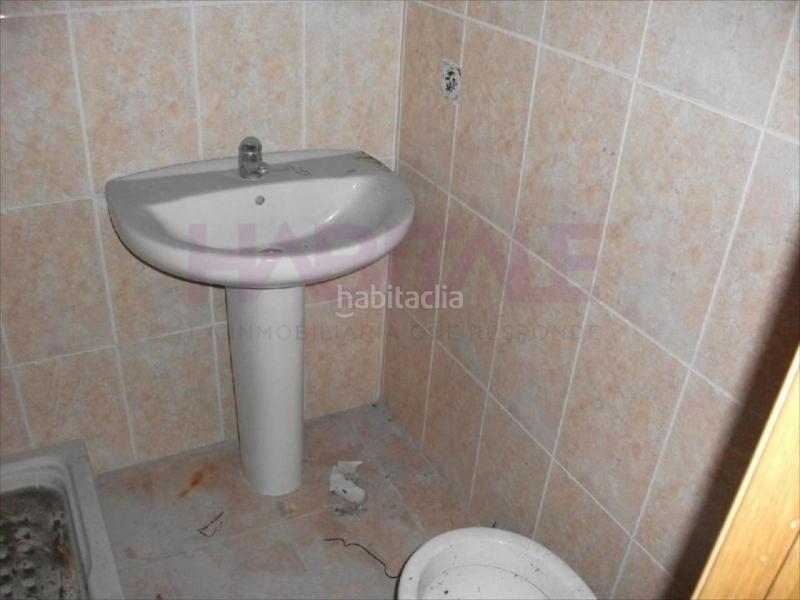 Foto 9c704cf2-e771-4476-ad6e-905a3772adf3. Lloguer local comercial a Zona Campus Universitario Burjassot