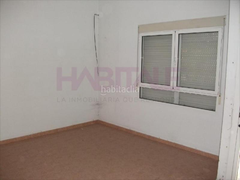 Foto 6214c559-dcd9-42b2-9c0e-9b3054b74f6c. Rent business premise in Zona Campus Universitario Burjassot