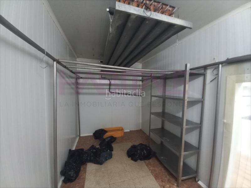 Foto 3fd66963-5df7-4790-ba58-9ac981a94eb2. Location local commercial dans Quart de Poblet