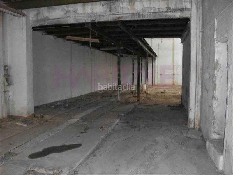 Foto 73e7e9b9-1f35-4a19-8ddf-a39ef4d80b9b. Location bâtiment à usage industriel dans Polígono del Aeropuerto Manises