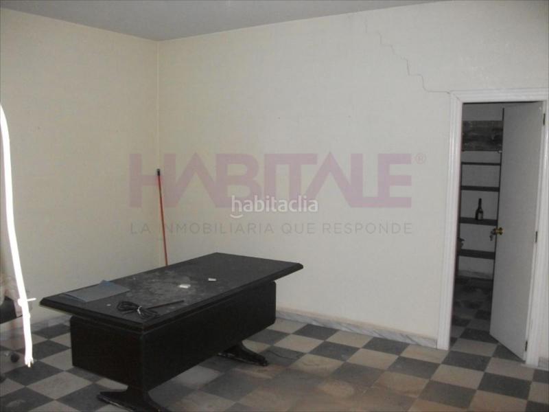 Foto c34b7ae4-7320-42f8-83dc-094bbb576cd4. Rent industrial building in Polígono del Aeropuerto Manises