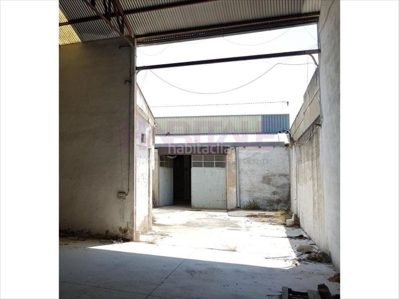 Foto f452824a-b488-4a0c-bc02-8084f770117f. Rent industrial building in Polígono del Aeropuerto Manises