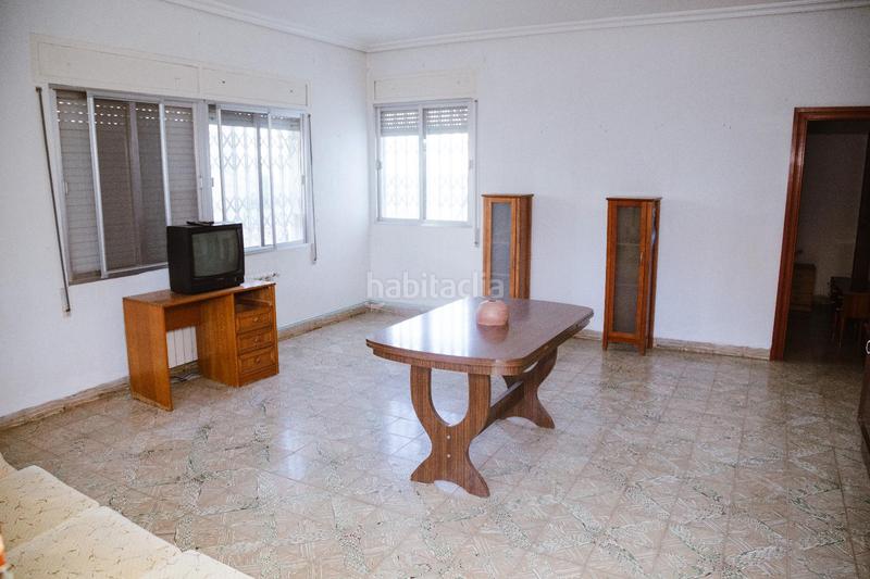 Foto 40eea8d5-60c3-460f-9ca8-c69efbd70ae6. Casa amb piscina a Riba - roja de Túria