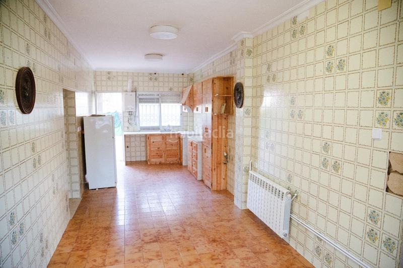 Foto 461d7ac1-ade8-48bb-901a-e28291ae4322. Casa amb piscina a Riba - roja de Túria