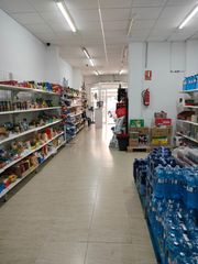 Umzug Geschäftsraum in Quart de Poblet. Traspaso kiosko zona avenida san onofre
