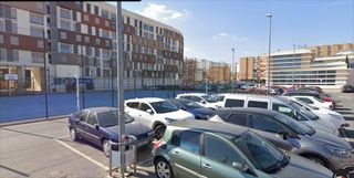 Etagenwohnung in Aldaia. Vivienda zona centro al lado metro