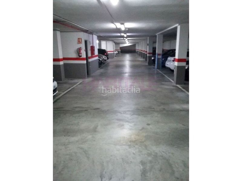 Foto 4642532f-170e-4edf-8c9c-4adb85259f53. Aparcament cotxe a Quart de Poblet