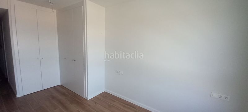 Foto b5128241-1797-4839-950f-b38ea90eb44c. Pis amb piscina a Quart de Poblet
