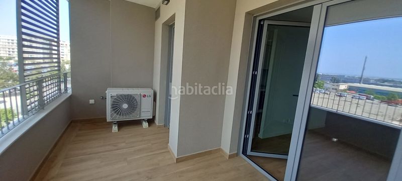 Foto d8444b77-1d1b-4455-86ae-2710ad00055b. Pis amb piscina a Quart de Poblet