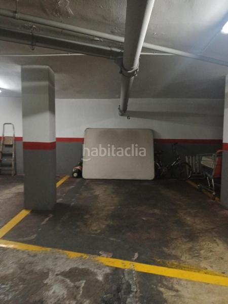 Foto 6b64e329-09c6-4665-8e24-db5535fa1ba9. Parking voiture dans avinguda dos de maig 32 dans Alaquàs