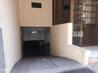 Aparcament cotxe  Alaquàs - calle calle de la carretera de aldaya. Plaza de garaje en plena avd. en zona de mucho paso.