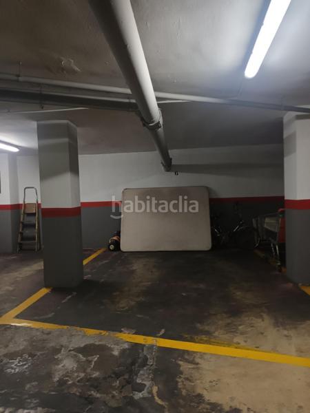 Foto 2fa0bfd9-1c75-4a9f-a9d0-45cf61595fd4. Aparcament cotxe a Alaquàs