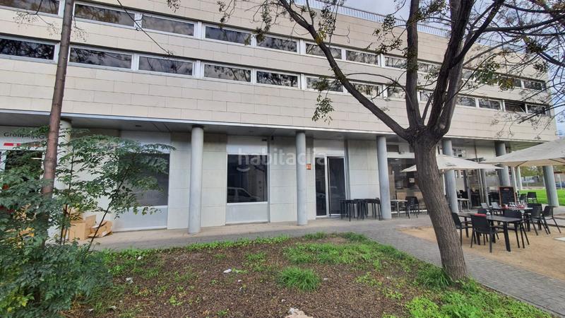 Foto 8dcd46cd-ff07-4478-944c-03e28ae8aa7c. Rent business premise in Alaquàs