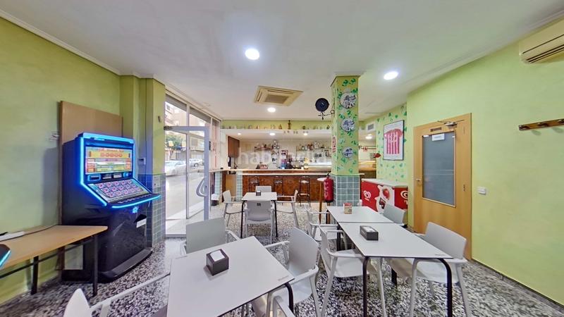 Foto bce2bd50-44e6-48d0-9519-e0fc23e44268. Local commercial dans Aldaia