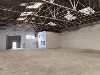 Lloguer Nau industrial a Alaquàs. Fantastica nave de 640 m2. en alquiler en el polig. bovalar  ala