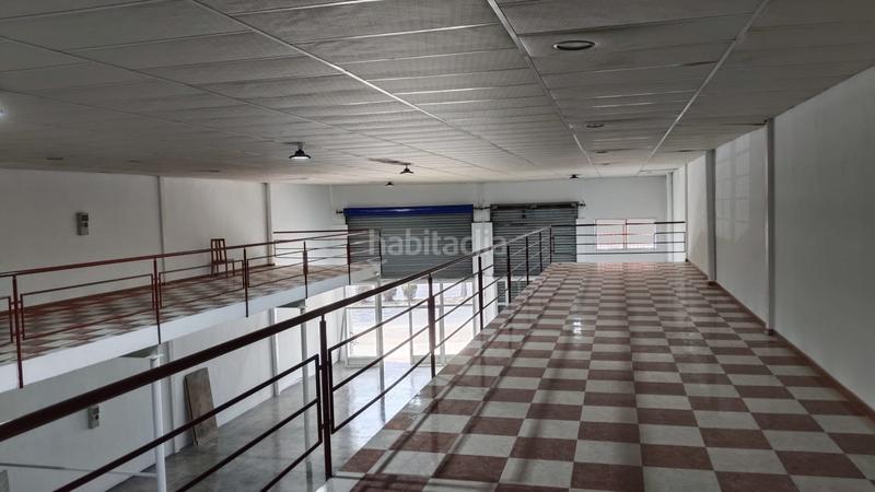 Foto 04c33560-e8f6-41e5-8647-c7a867bb9c5a. Rent industrial building in Aldaia