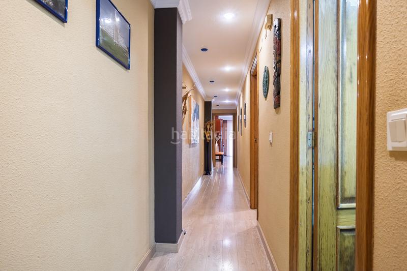 Foto 5cea5031-40d9-4ae4-8f4b-50357c769603. Piso amplia vivienda de 5 dormitorios con garaje y trastero incluidos en el precio. en Alaquàs