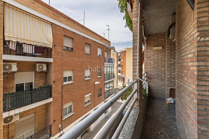 Foto f676e767-7889-4800-8250-6ac7d10c3de5. Piso amplia vivienda de 5 dormitorios con garaje y trastero incluidos en el precio. en Alaquàs