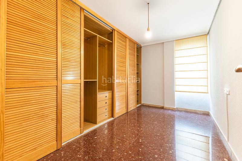 Foto b50a8d46-7ad3-4fd8-b42c-b562af635914. Piso fabuloso y amplio piso en el corazón . en Alaquàs
