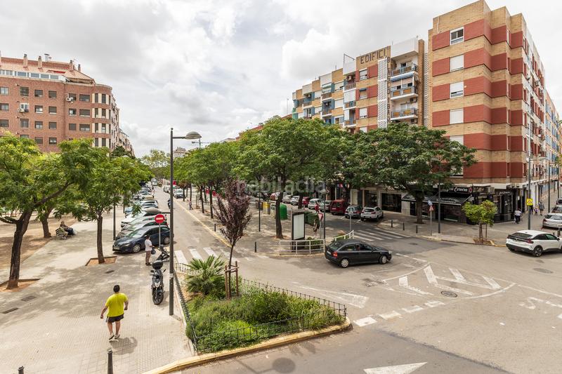 Foto c8d3e2a0-5244-4d3b-9906-7f825fb05d18. Piso  de 4 dormitorios con fantásticas vistas en Alaquàs