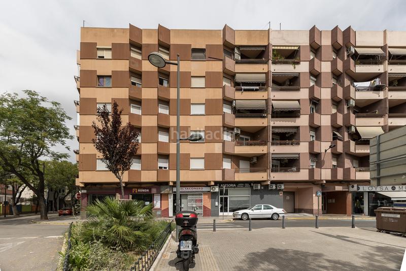 Foto ca186b0c-2d1d-437d-902d-a55c601110cc. Piso  de 4 dormitorios con fantásticas vistas en Alaquàs