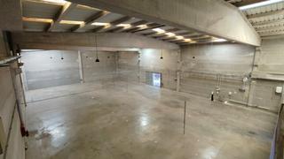 Lloguer Nau industrial a Fuente del Jarro. Nave industrial de 1.066 m2. en alquiler en zona ind. tactica  p