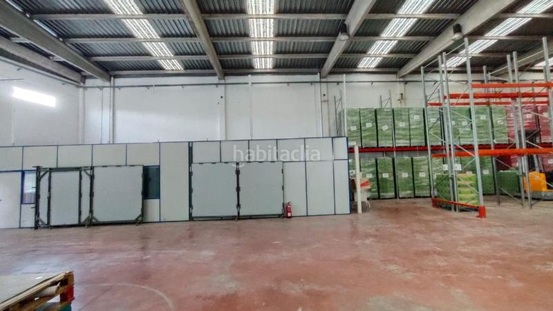 Foto dfe0de93-54c3-4e6c-927e-039efa2dd91c. Affitto capannone industriale in Alaquàs