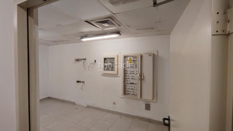 Foto bde8302d-224e-4fd7-a43e-7f7887b3d9fb. Lloguer local comercial a Aldaia