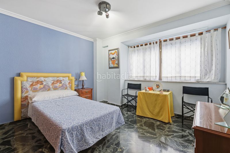 Foto 76d1511c-3535-4b5a-a416-b8d7376391d5. Casa amb aparcament a Alaquàs