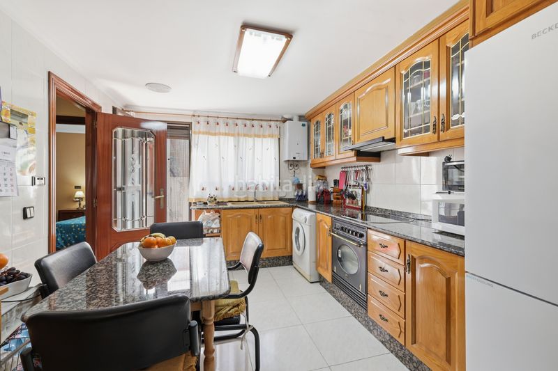Foto 97a6fe02-6b1c-4ddc-9556-33d93211deea. Casa amb aparcament a Alaquàs