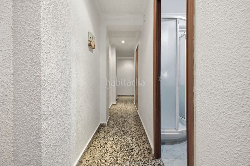 Foto a33c0c17-ce60-4e0b-82c3-317d244e41c8. Pis a Alaquàs