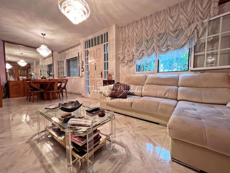 Foto be05782d-bcda-4bce-940e-77564c41e140. Casa  matsuo basho en Montmar Castelldefels