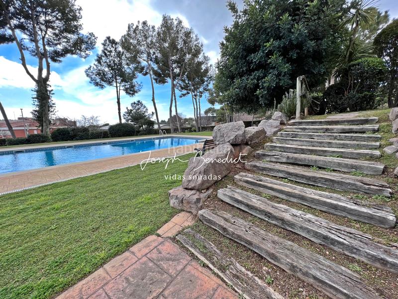 Foto 14ce4cac-d375-457c-b9ec-51244ce74366. Casa amb calefacció aparcament piscina a Can Roca Castelldefels