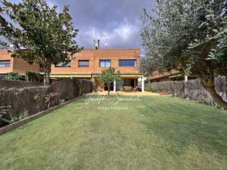 Haus in Can Roca. Casa elisburu