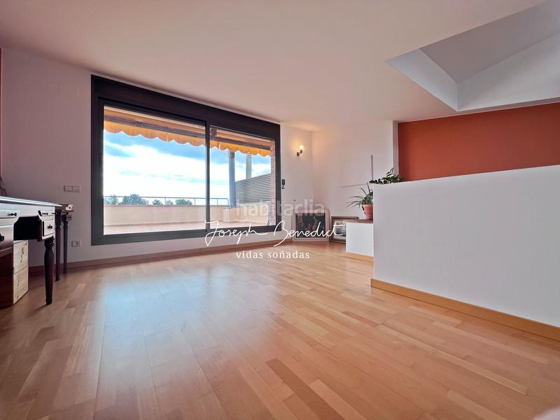 Foto caef595a-dade-443f-8655-0652f16dde25. Casa amb calefacció aparcament piscina a Can Roca Castelldefels