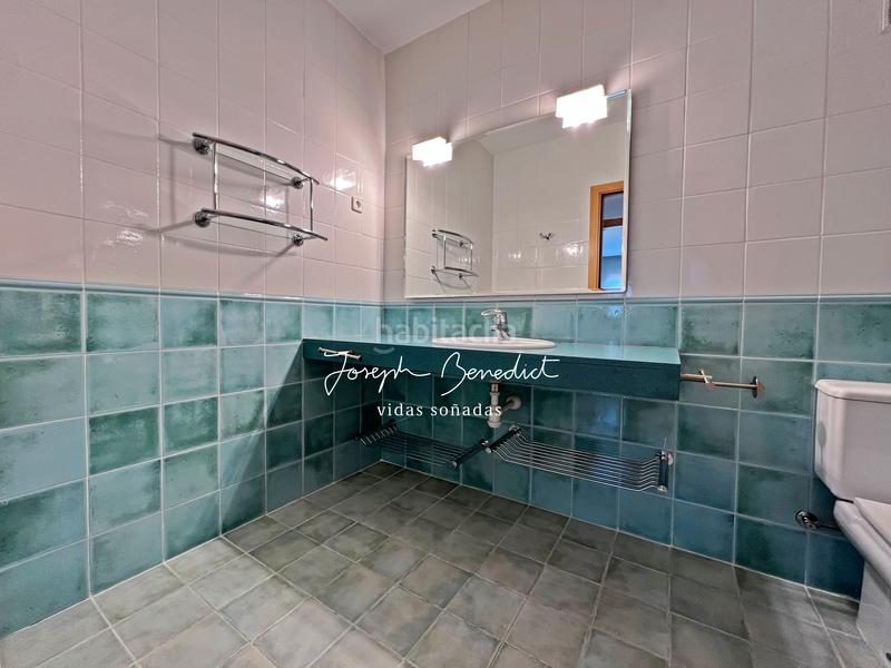 Foto e95d5804-8f11-4e40-bf2b-ca6c41841896. Casa amb calefacció aparcament piscina a Can Roca Castelldefels