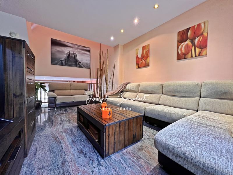 Foto 70425f6f-9f7b-4d06-91fc-502e50854901. Casa sonrisa relajada de La Sentiu en La Sentiu Gavà