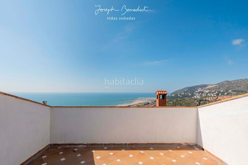 Foto 3531ea66-6db3-4f4c-97e6-1be130dc896e. Casa  laridae euglenia en les botigues de Sitges Sitges