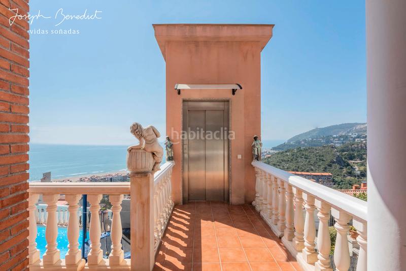 Foto 37bb3388-8b31-44ff-9d75-84b23373174a. Casa  laridae euglenia en les botigues de Sitges Sitges