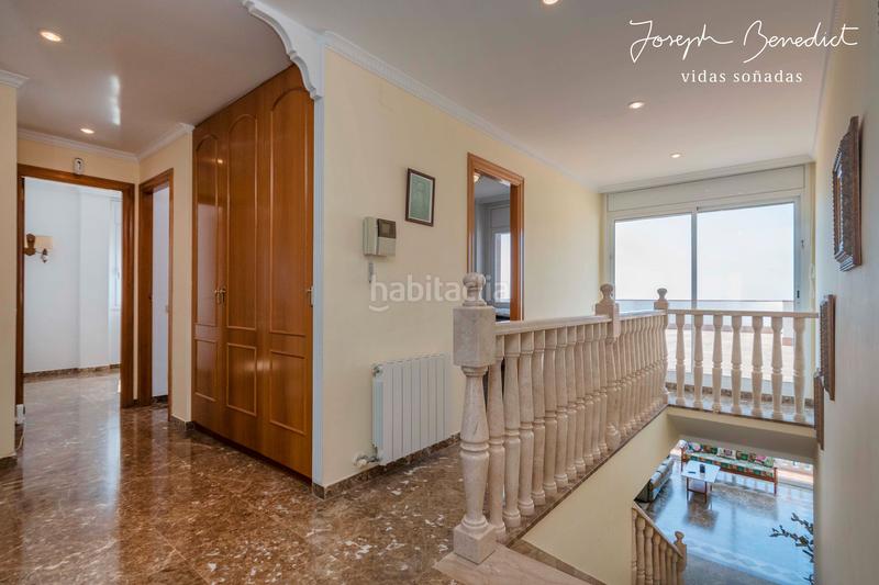 Foto 53c5899c-bb5a-400f-943b-50508b2602d5. Casa  laridae euglenia en les botigues de Sitges Sitges
