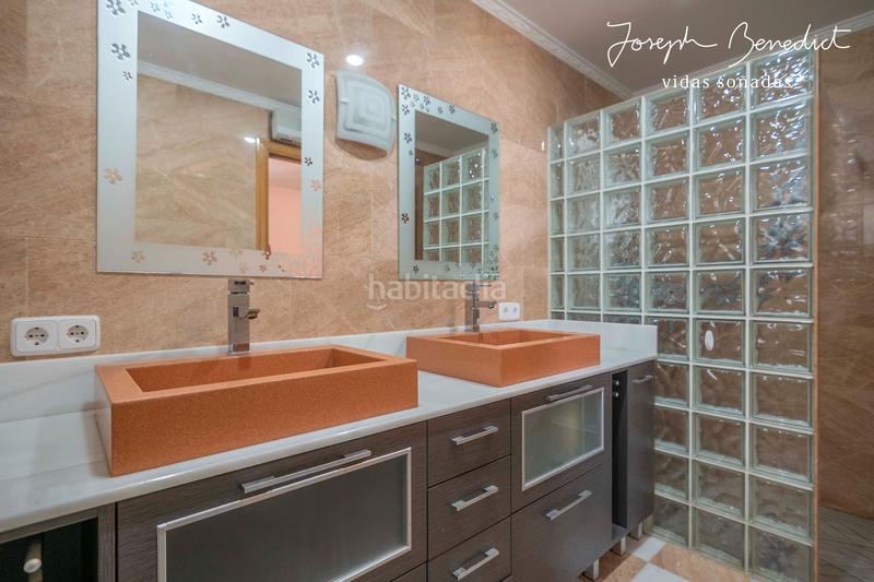 Foto 7b5ee7b9-ede8-433e-a9c3-9dfc60ce2166. Casa  laridae euglenia en les botigues de Sitges Sitges