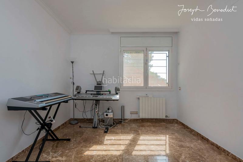 Foto 8ea9a53d-201b-4e34-9cdc-8029ab5b5786. Casa  laridae euglenia en les botigues de Sitges Sitges
