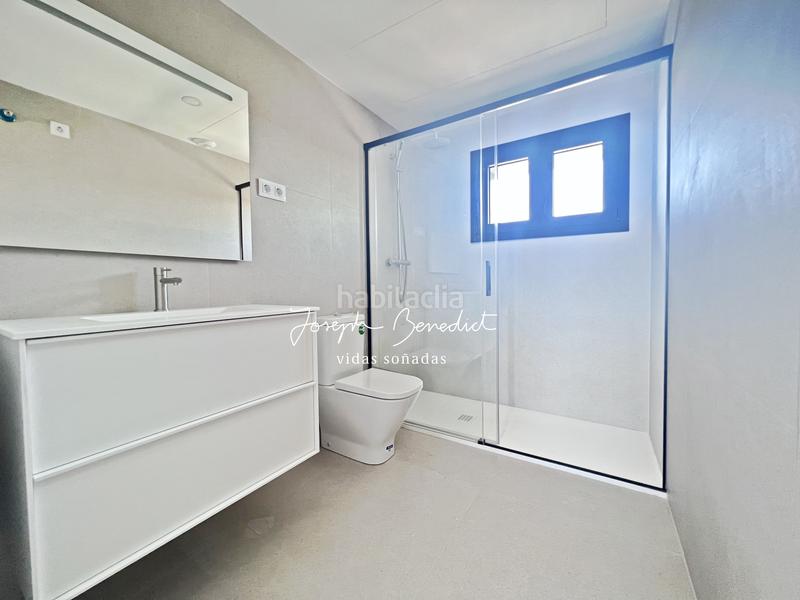 Foto 3d480f61-23bd-459e-be69-5de23d52961c. Ático lumière intense de claudine en Gava Mar Gavà
