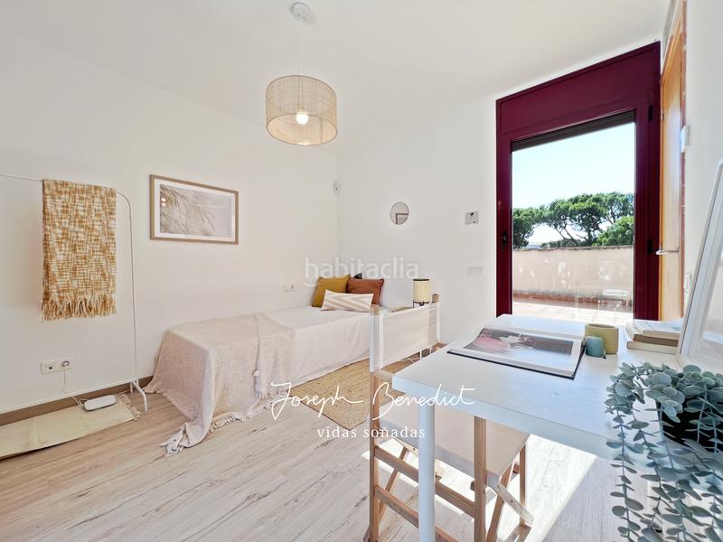 Foto 54f8defa-79fb-483b-b6d1-8b58060e5217. Casa  azucena en La Pineda Castelldefels