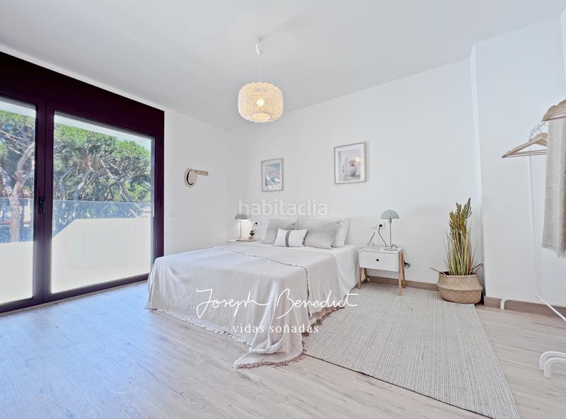 Foto 7b37f8f6-d46a-4983-87cc-5140149863d1. Casa  azucena en La Pineda Castelldefels