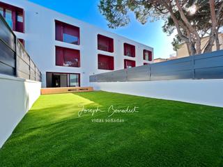 Maison à La Pineda. Casa azucena