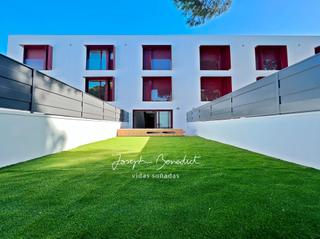 Maison à La Pineda. Casa azucena